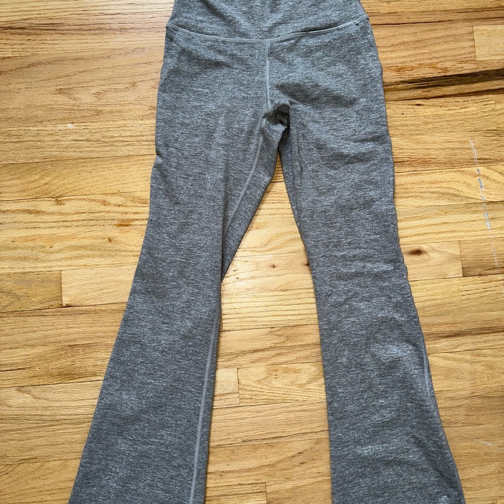 Offline by Aerie Gray Flare Leggings S Short
